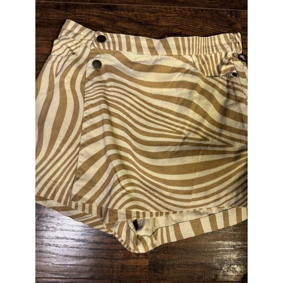 Japan Women’s Brown Beige Zebra Striped Skort Medium 100% Cotton NEW - Picture 2 of 6